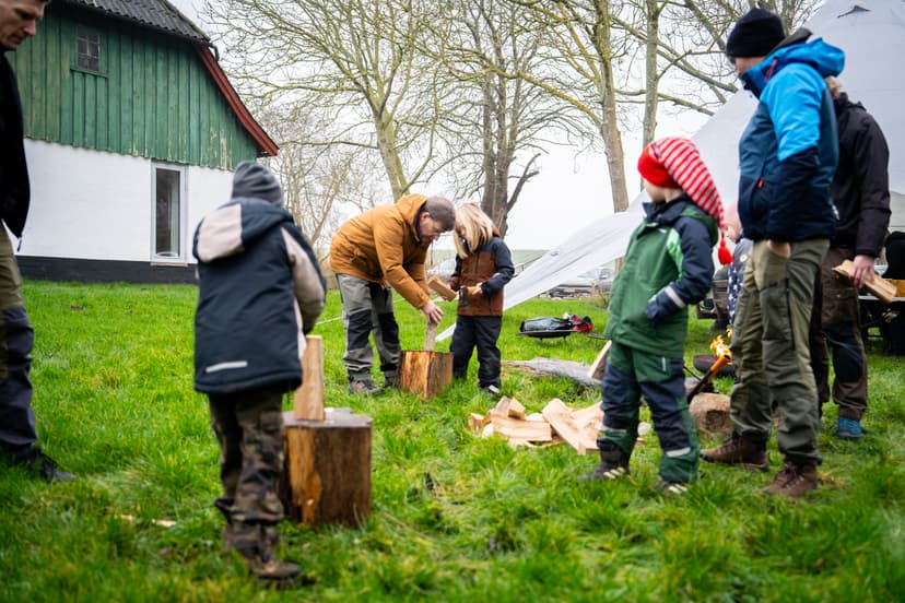 Far & barn outdoor i Juleferien